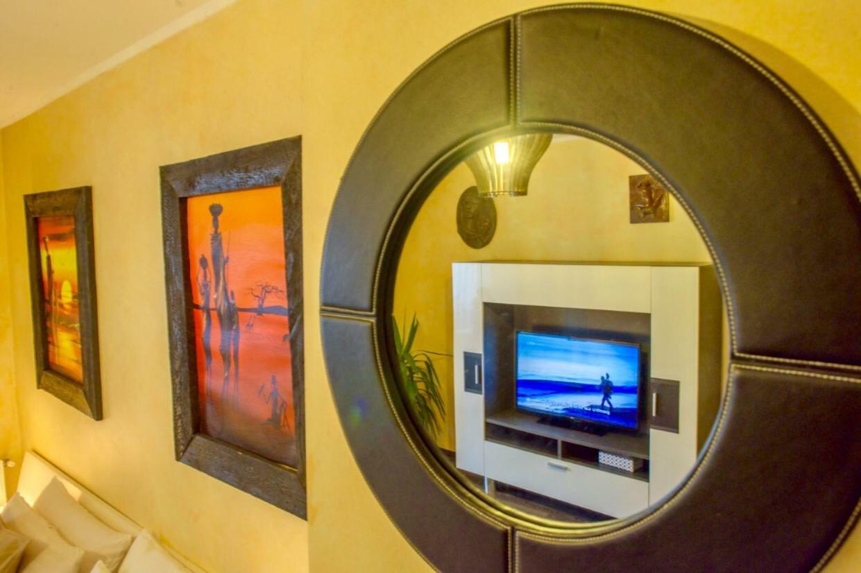 Zuzu'S Home Rîşnov Ngoại thất bức ảnh